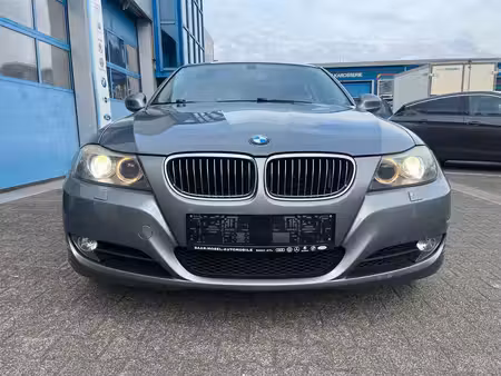 BMW Série 3 325i 3.0 218