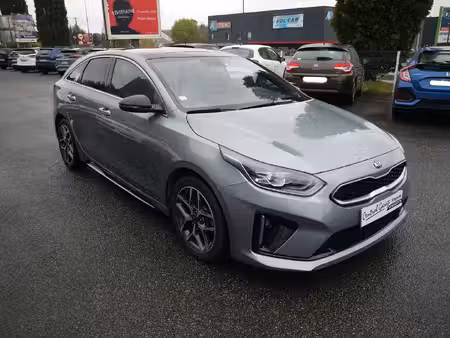 Kia Ceed 1.5 T-GDi 160 GT Line Premium