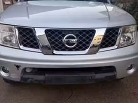 Nissan Navara Double Cab 2.5 dCi 171