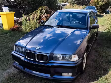 BMW Série 3 318IS 1.8 140