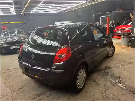 Renault Clio 1.2 75 Rip Curl