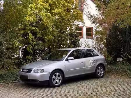 Audi A3 1.6 102 Ambition