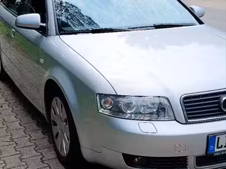 Audi A4 V6 2.5 TDI 163 S line
