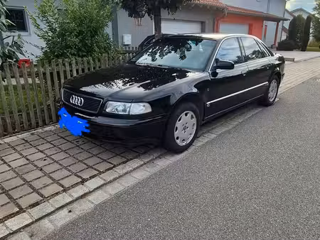Audi A8 V8 3.7 230