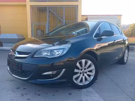 Opel Astra 1.7 CDTI 130 Cosmo