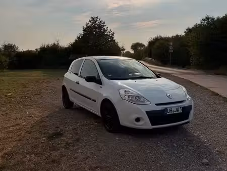 Renault Clio 1.2 75