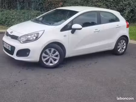 Kia Rio 1.1 CRDi 75