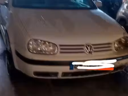 Volkswagen Golf 1.4 75