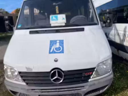 Mercedes-Benz Sprinter 208 2.1 CDI 82