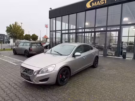 Volvo S60 1.6 115 Summum