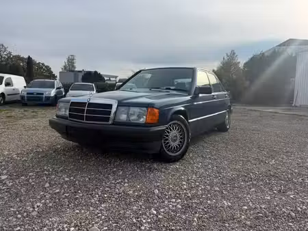 Mercedes-Benz 190 