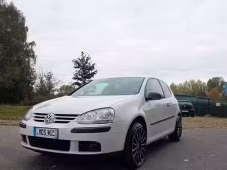 Volkswagen Golf 1.9 TDI 105 Trendline 4Motion