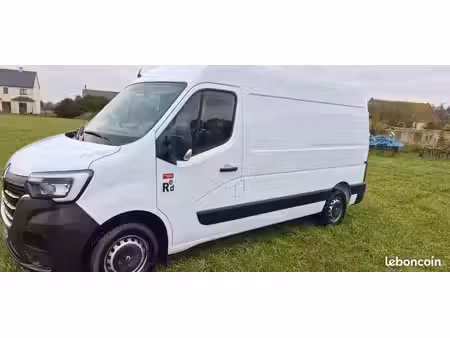 Renault Master 2.3 dCi 145