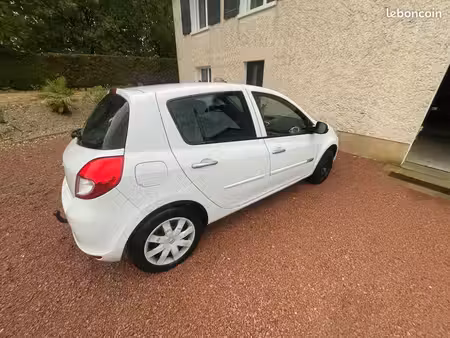 Renault Clio 1.5 dCi 105