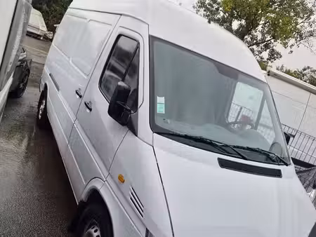 Mercedes-Benz Sprinter 216 2.7 CDI 156