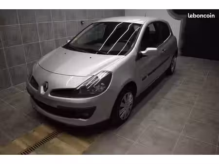 Renault Clio 1.2 75