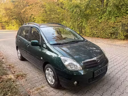 Toyota Corolla 1.6 110 Sol