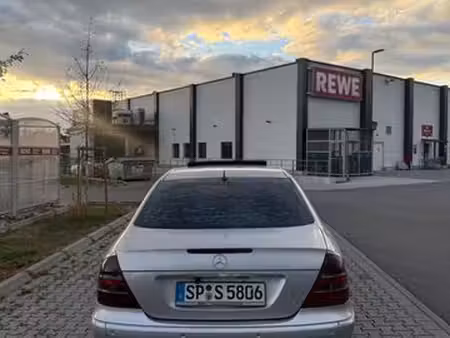 Mercedes-Benz Classe E E 270 177 Classic