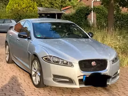 Jaguar XF D163 2.0 163 Prestige