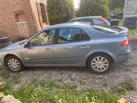 Renault Laguna 1.9 dCi 110