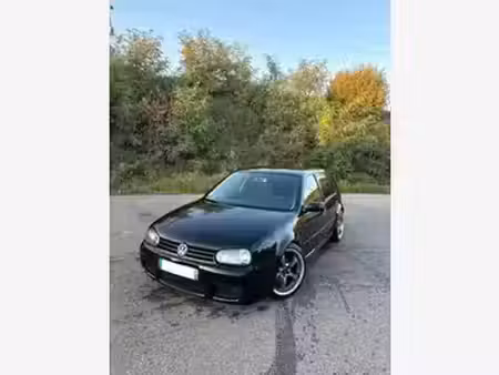 Volkswagen Golf 1.9 TDI 90