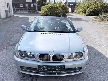 BMW Série 3 320i 2.2 170