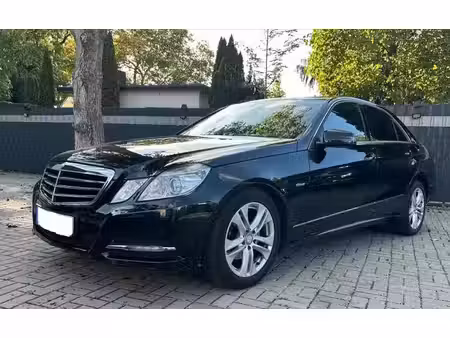 Mercedes-Benz Classe E E 200