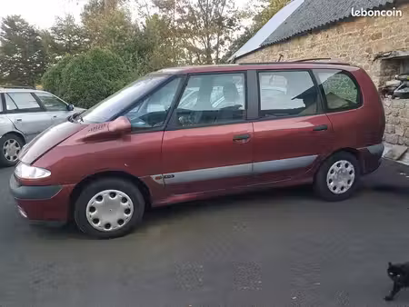 Renault Espace 2.2 TDI 110