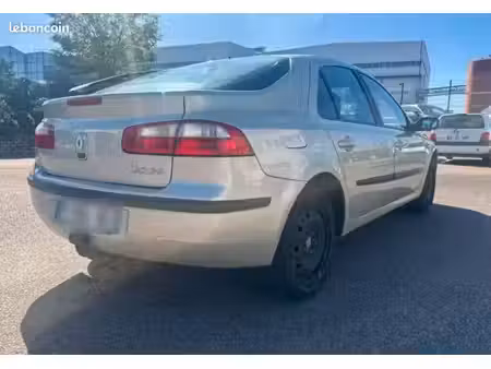 Renault Laguna 1.8 118