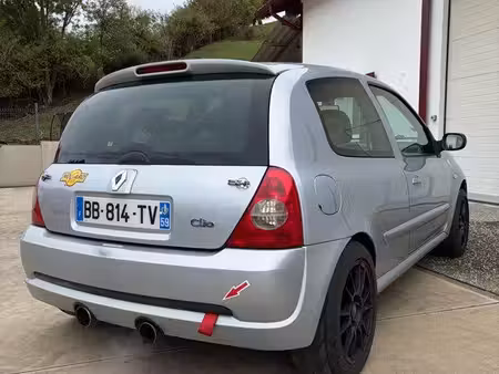 Renault Clio RS 2.0 172
