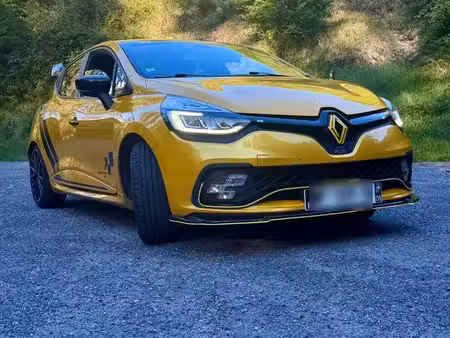 Renault Clio RS 1.6 T 200