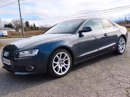 Audi A5 V6 2.7 TDI 190