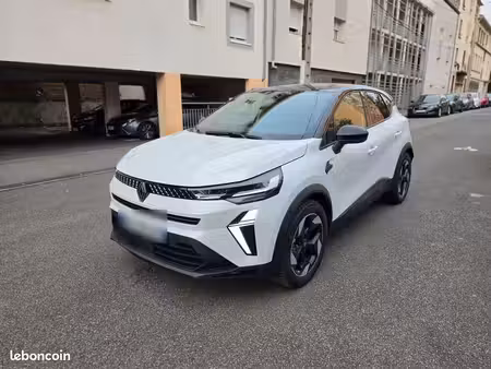 Renault Captur E-Tech 160