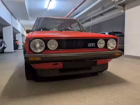 Volkswagen Golf GTI 1.8