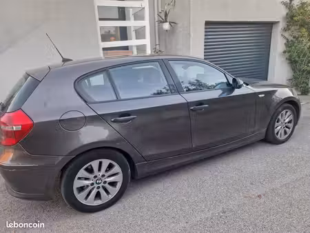 BMW Série 1 118d 2.0 143