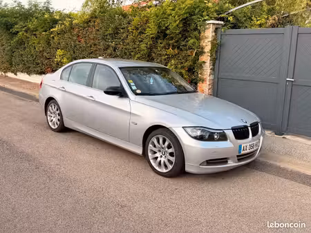 BMW Série 3 330d 3.0 231
