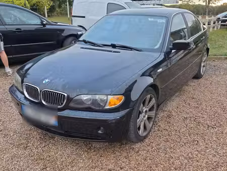 BMW Série 3 330d 3.0 183
