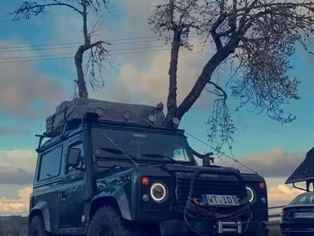 Land Rover Defender TD5 2.5 122
