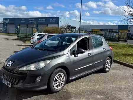 Peugeot 308 1.6 HDi 110