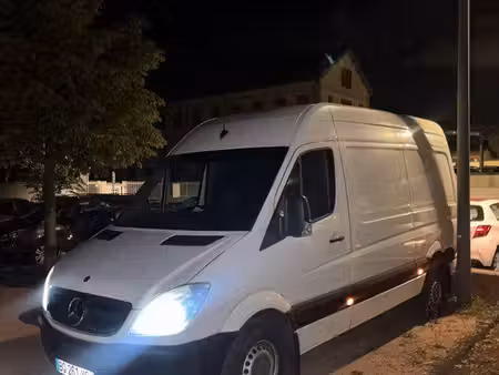 Mercedes-Benz Sprinter 213 129