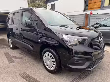 Opel Combo 1.2 130
