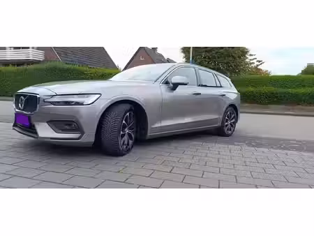 Volvo V60 D4 2.0 190 Momentum