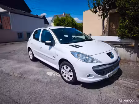 Peugeot 206+ 1.4 75