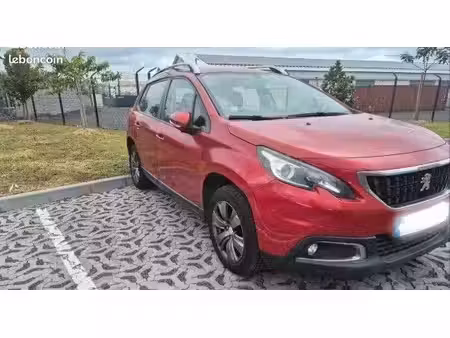 Peugeot 2008 1.2 VTi 82