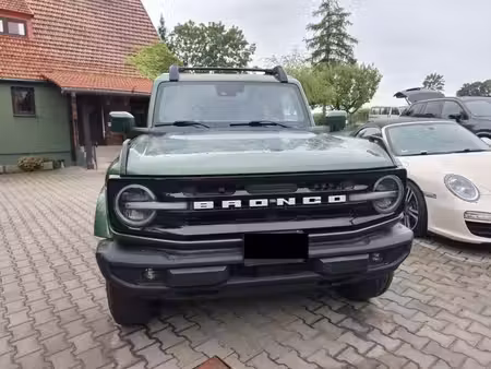 Ford Bronco V6 2.7 335 4x4