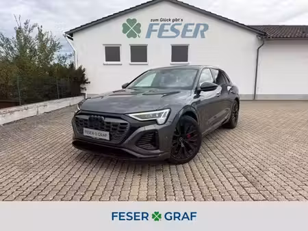 Audi Q8 50 340 S line quattro