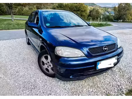Opel Astra 1.6 100 Edition