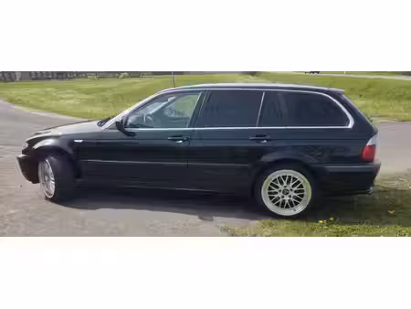 BMW Série 3 325i 2.5 192