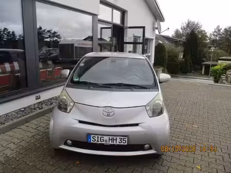 Toyota IQ 1.3 98