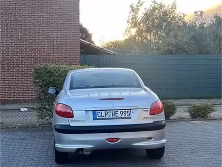 Peugeot 206 CC 1.6 110